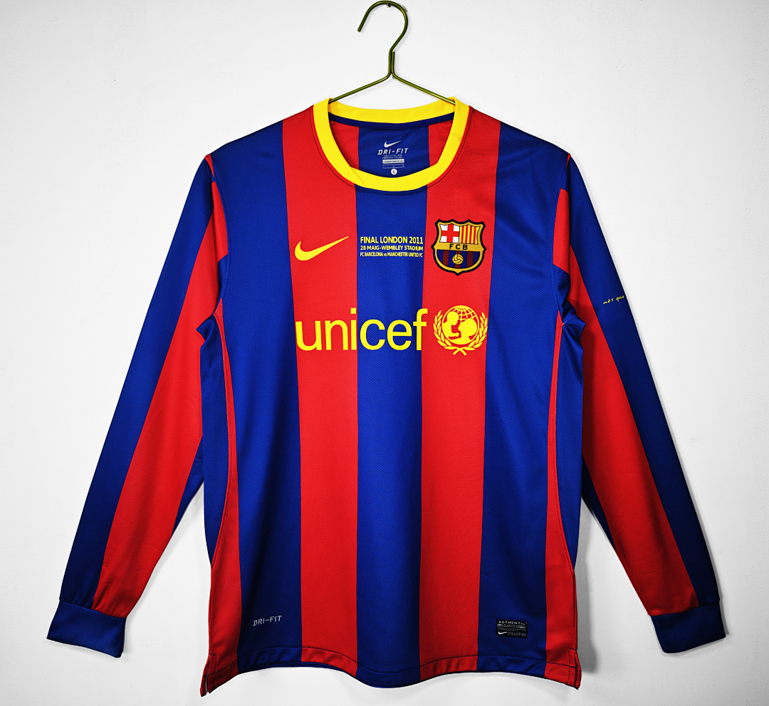 Barcelona Retro Shirt 2010/11 Home Long Sleeve — photo 1