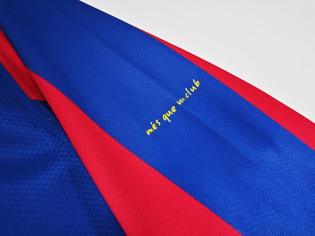 Barcelona Retro Shirt 2010/11 Home Long Sleeve — photo 2