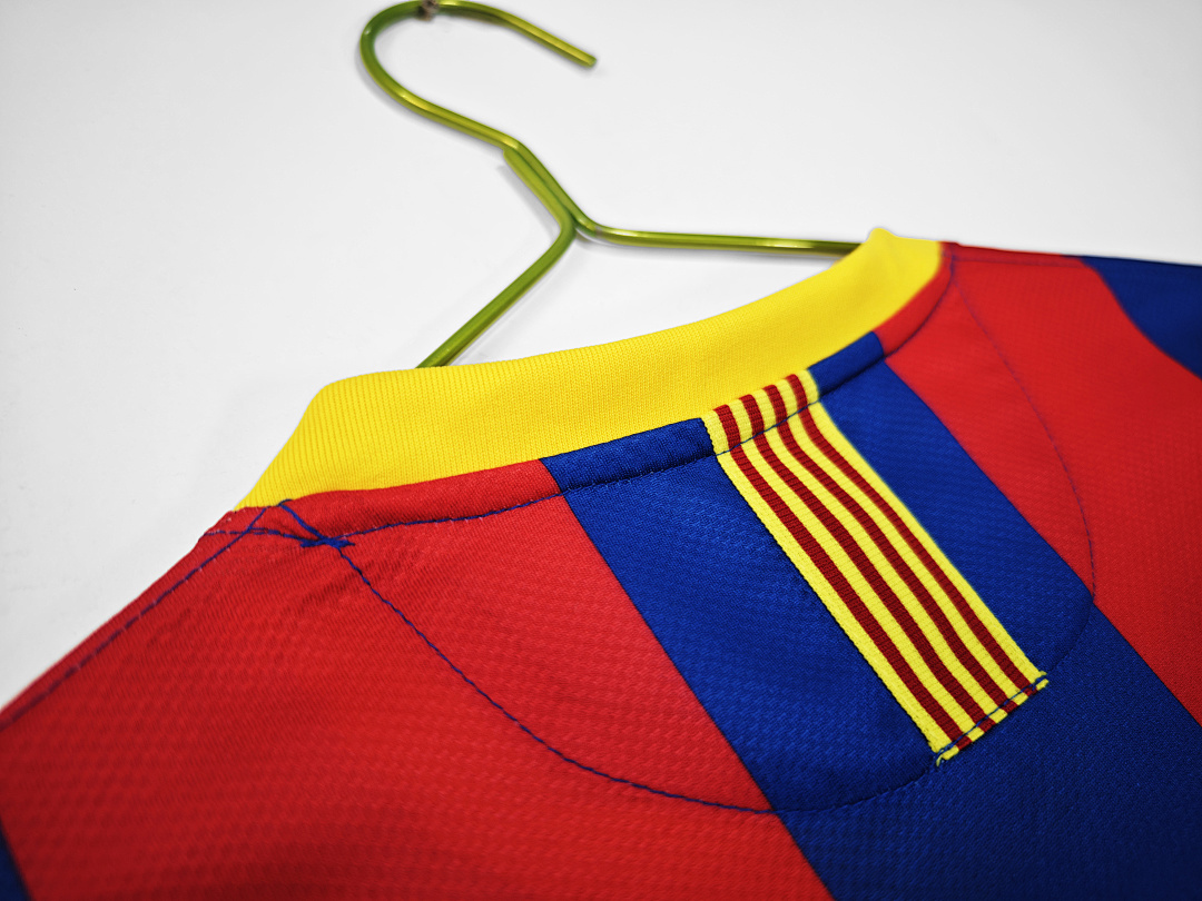 Barcelona Retro Shirt 2010/11 Home Long Sleeve — photo 3