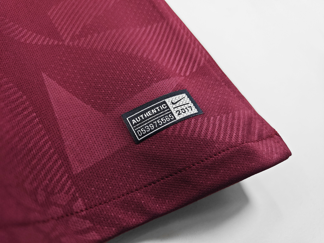 Barcelona Retro Shirt 2017/18 Third — photo 3