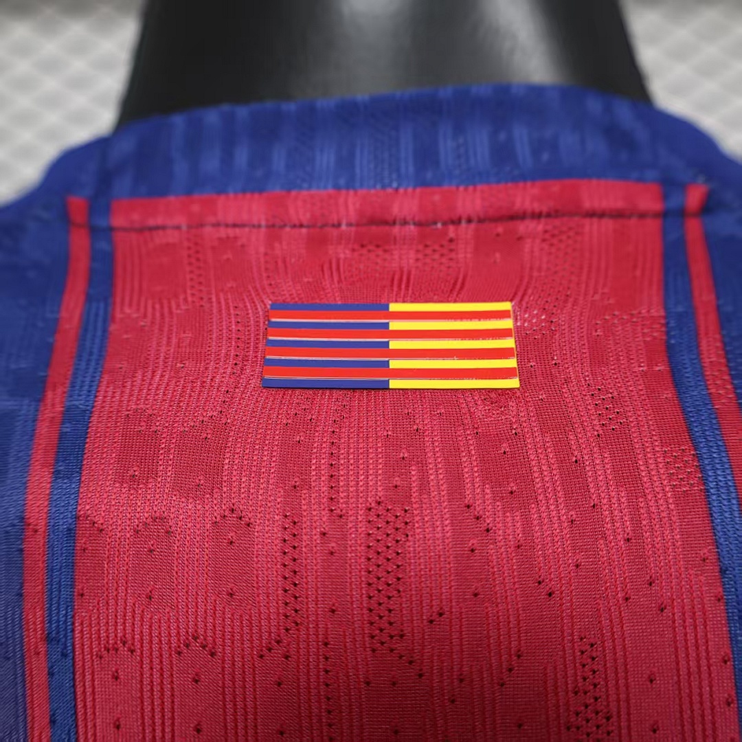 Barcelona Home Jersey 2025/26 — photo 2