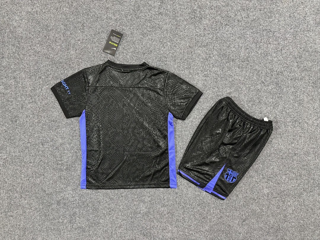 Barcelona Kit for Kids 2025/26 — photo 2