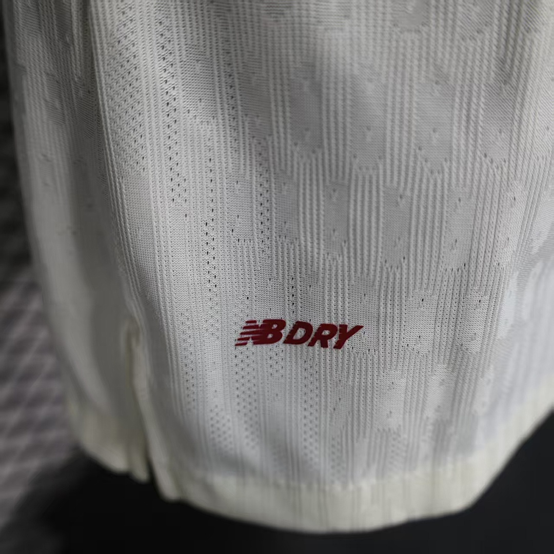 Bayer Leverkusen Away Jersey 2025/26 — photo 4