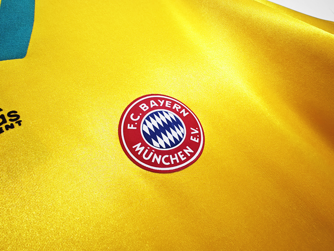 Bayern Munich Retro Shirt 1993/95 Away — photo 3