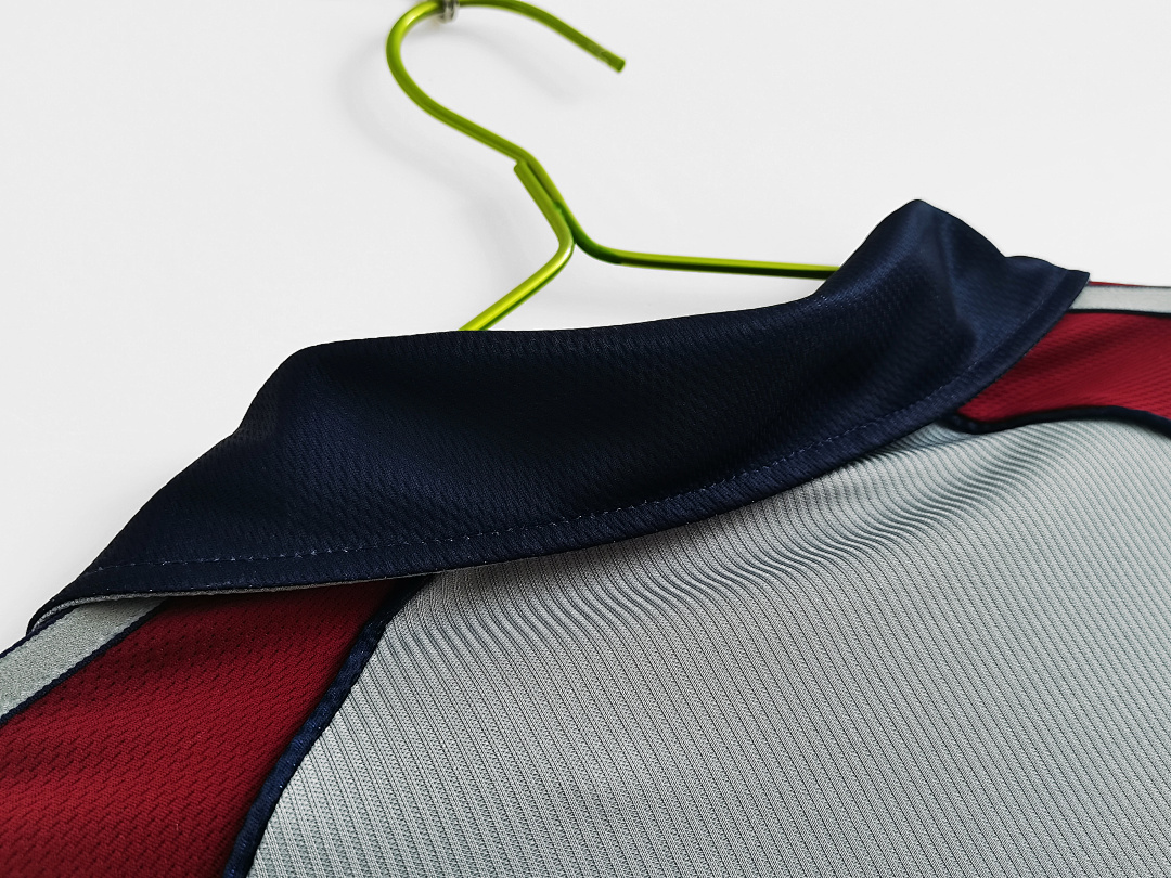 Bayern Munich Retro Shirt 1998/99 Away — photo 2