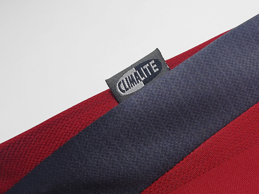Bayern Munich Retro Shirt 2001/02 Home — photo 4