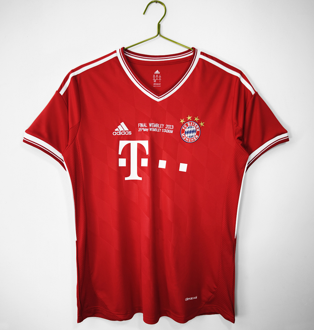 Bayern Munich Retro Shirt 2013/14 Home — photo 1