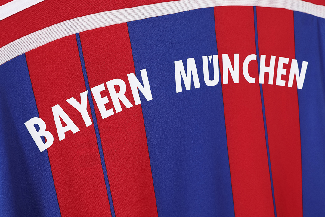 Bayern Munich Retro Shirt 2014/15 Home — photo 3