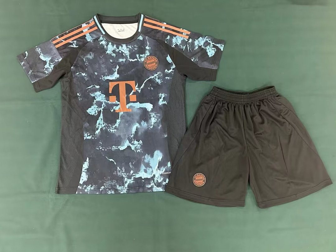 Bayern Munich Away Kit for Adult 2024/25 — photo 1