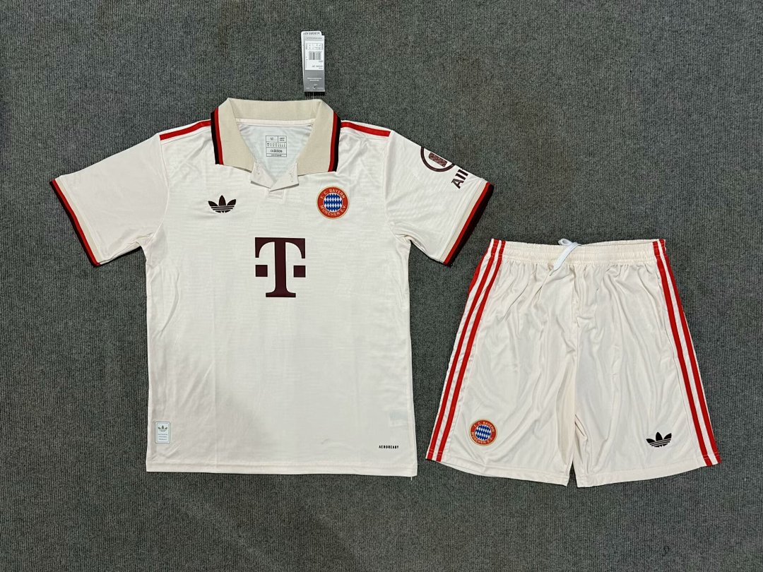 Bayern Munich Third Kit for Adult 2024/25 — photo 1