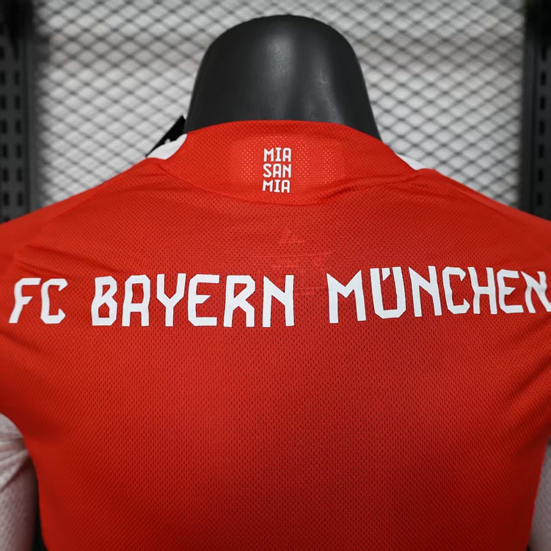Bayern Munich Home Jersey 2025/26 Long Sleeve — photo 2