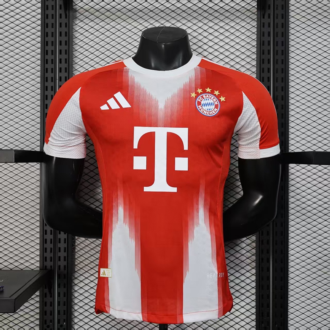 Bayern Munich Home Jersey 2025/26 — photo 1