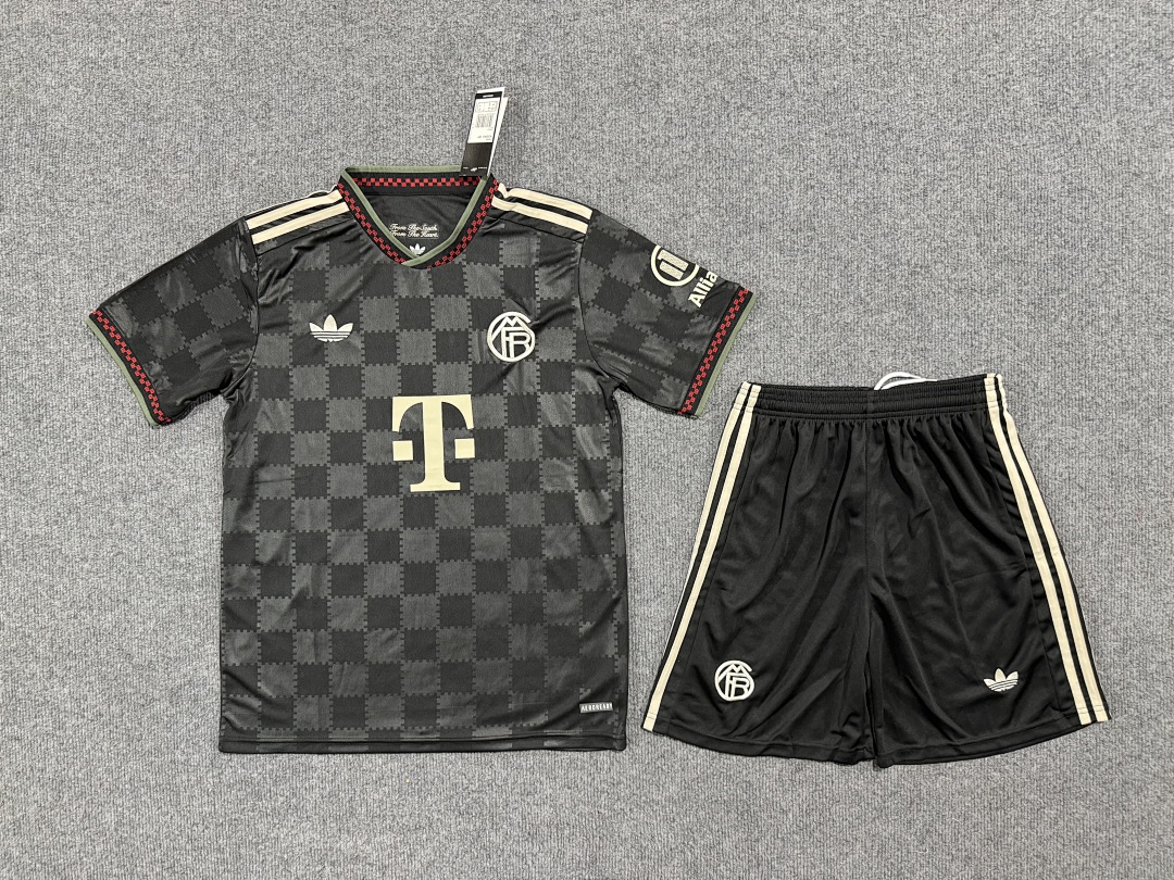 Bayern Munich Third Kit for Adult 2025/26 — photo 1