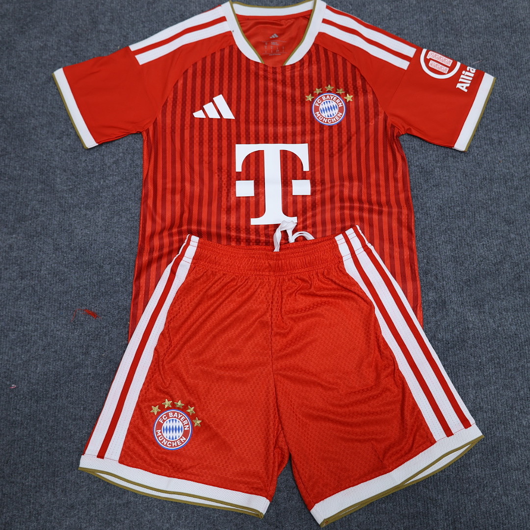 Bayern Munich Home Jersey — photo 1