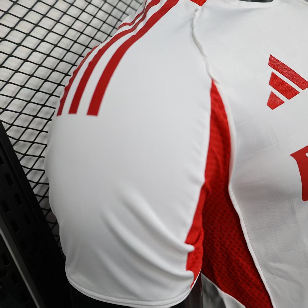 Benfica Away Jersey 2025/26 — photo 3