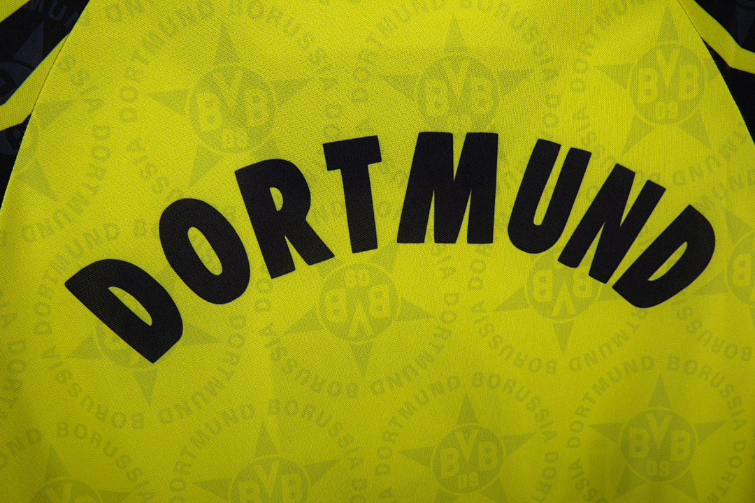 Borussia Dortmund Retro Shirt 1994/95 Home — photo 2