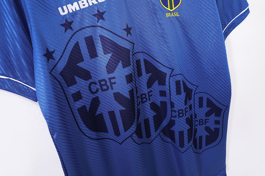 Brazil Retro Shirt 1996 Away — photo 2