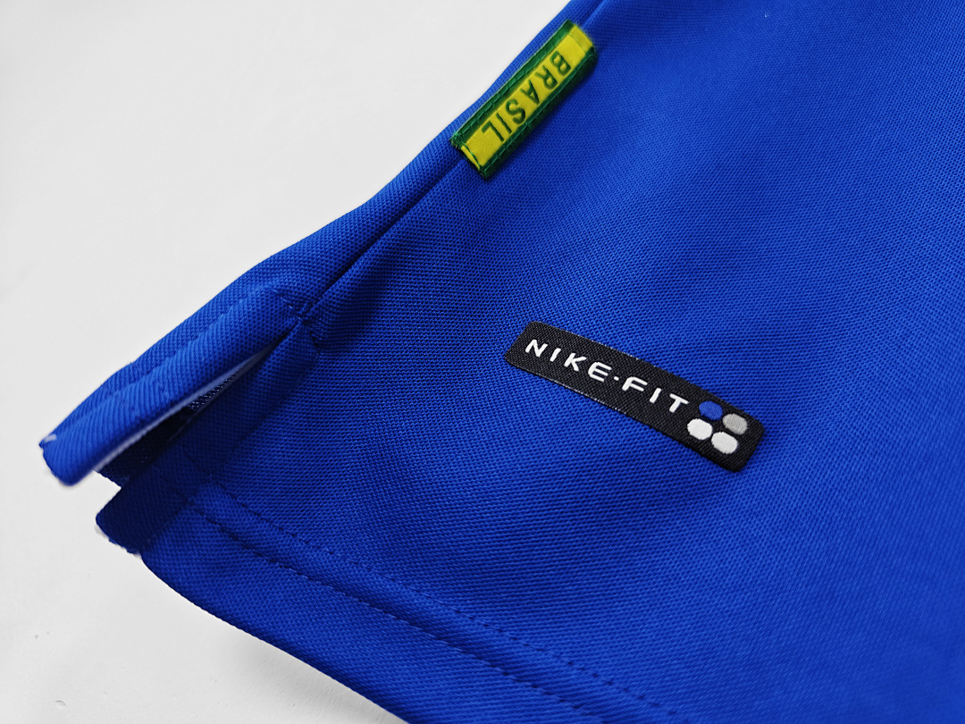 Brazil Retro Shirt 1998 Away — photo 4