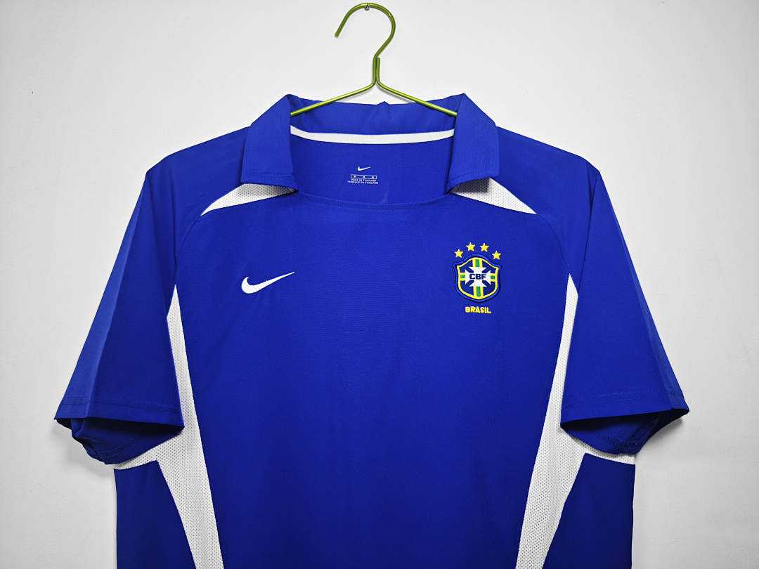 Brazil Retro Shirt 2002 Away — photo 4