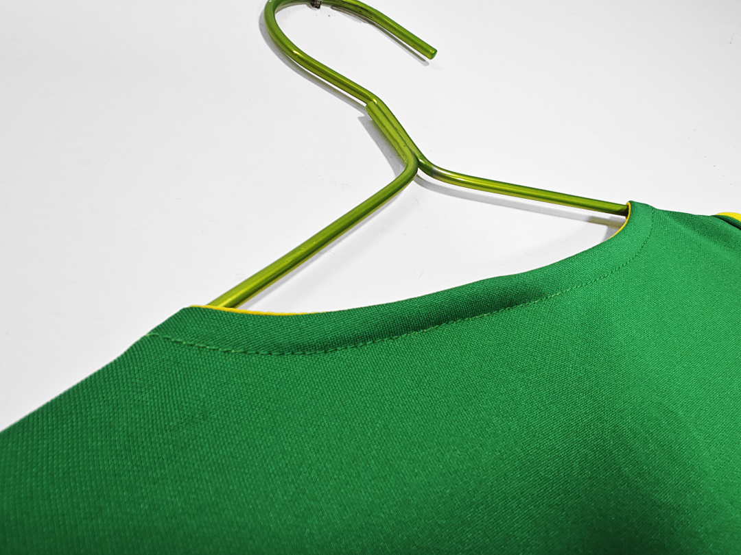 Brazil Retro Shirt 2004 Home — photo 3