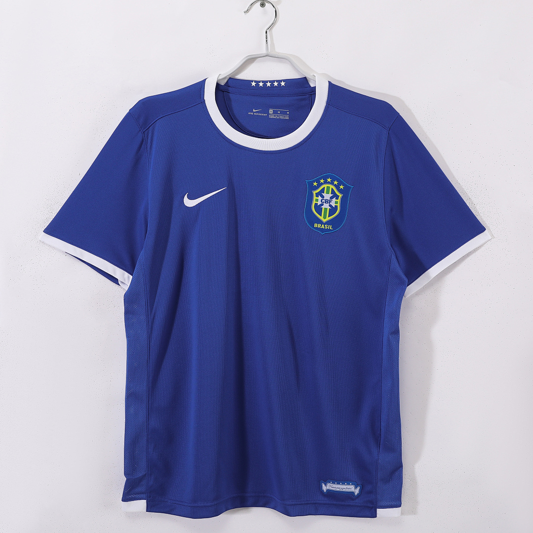 Brazil Retro Shirt 2006 Away — photo 1