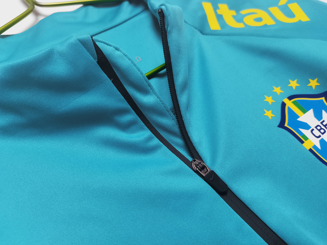 Brazil Retro Hoodie 2022/23 — photo 2