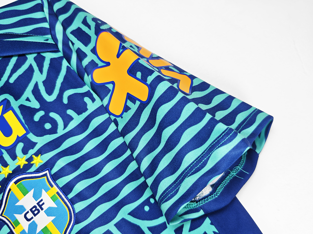 Brazil Retro Shirt 2024 Training — photo 2