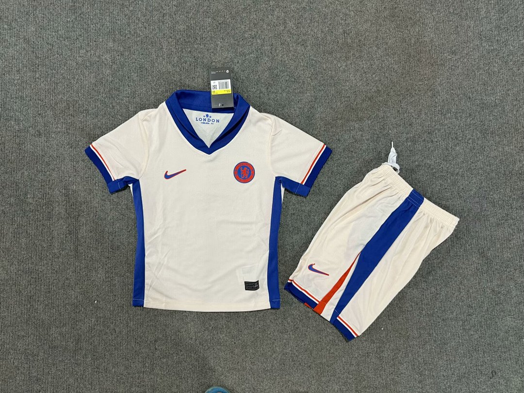 Chelsea Away Kit for Kids 2024/25 — photo 1