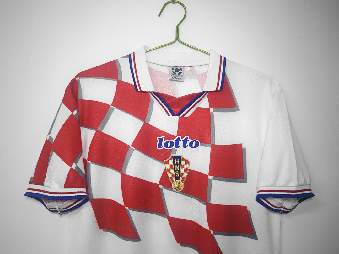 Croatia Retro Shirt 1998 Home — photo 3