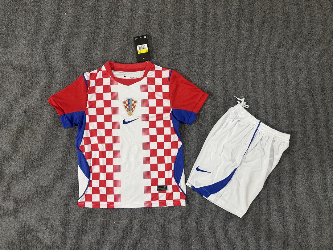 Croatia Home Kit for Kids 2026 — photo 1