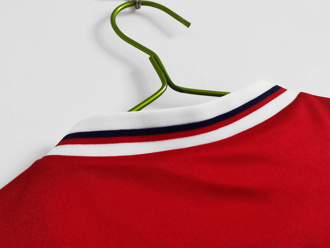 England Retro Shirt 1982 Away — photo 2