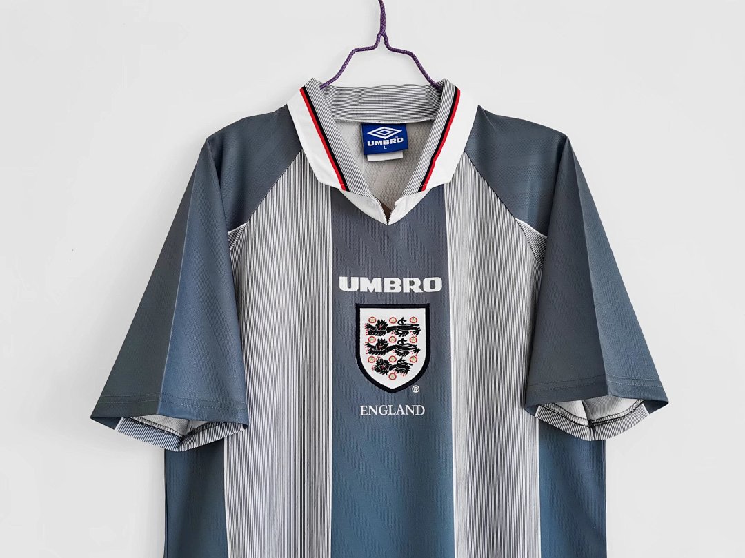 England Retro Shirt 1996 Away — photo 4