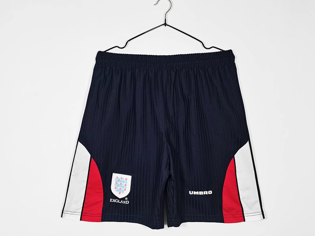 England Retro Shirt 1998 Home — photo 1