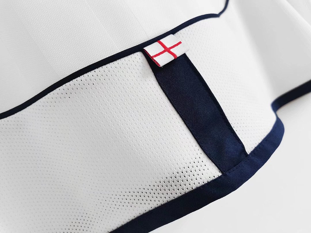 England Retro Shirt 2001/03 Home — photo 2