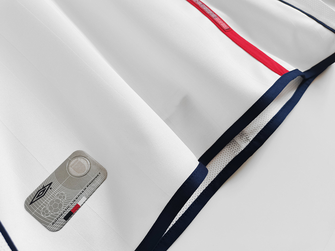 England Retro Shirt 2002 Home Long Sleeve — photo 4