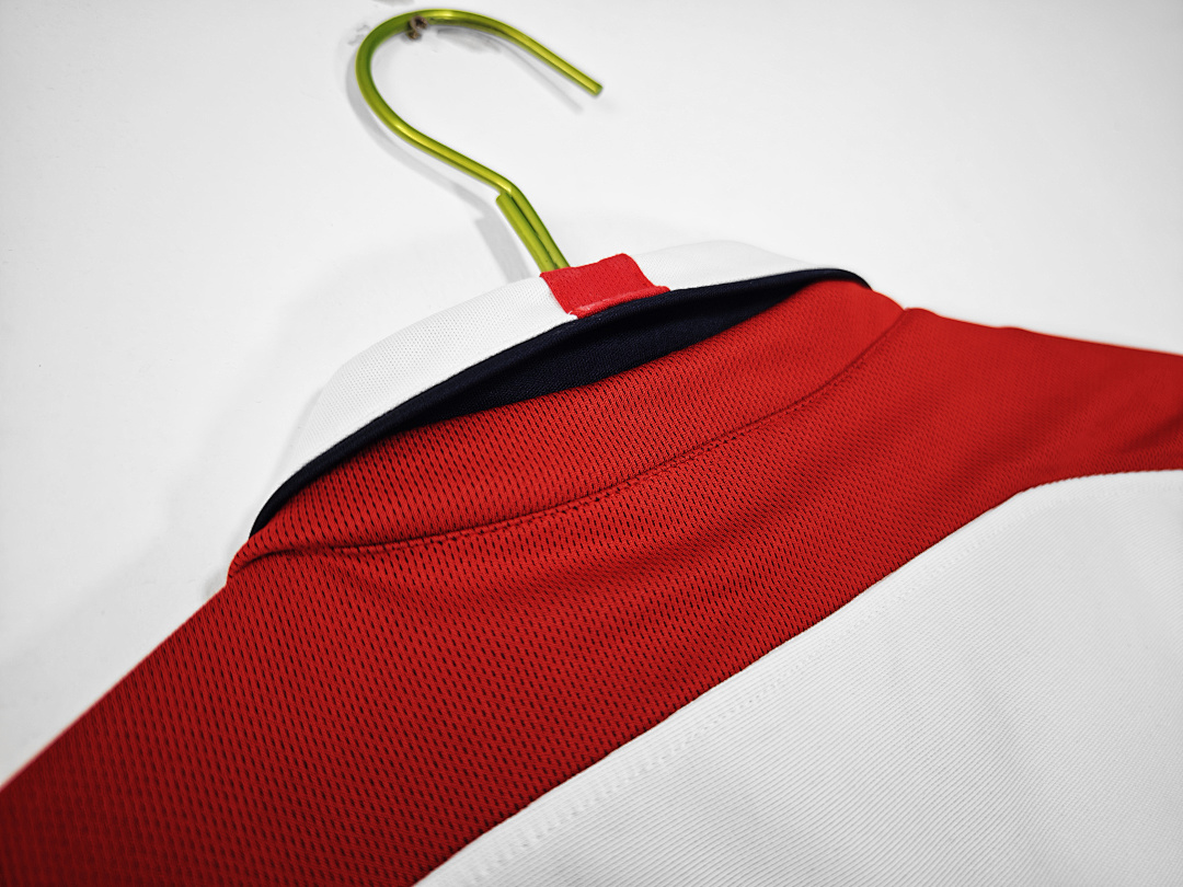 England Retro Shirt 2004 Home — photo 3