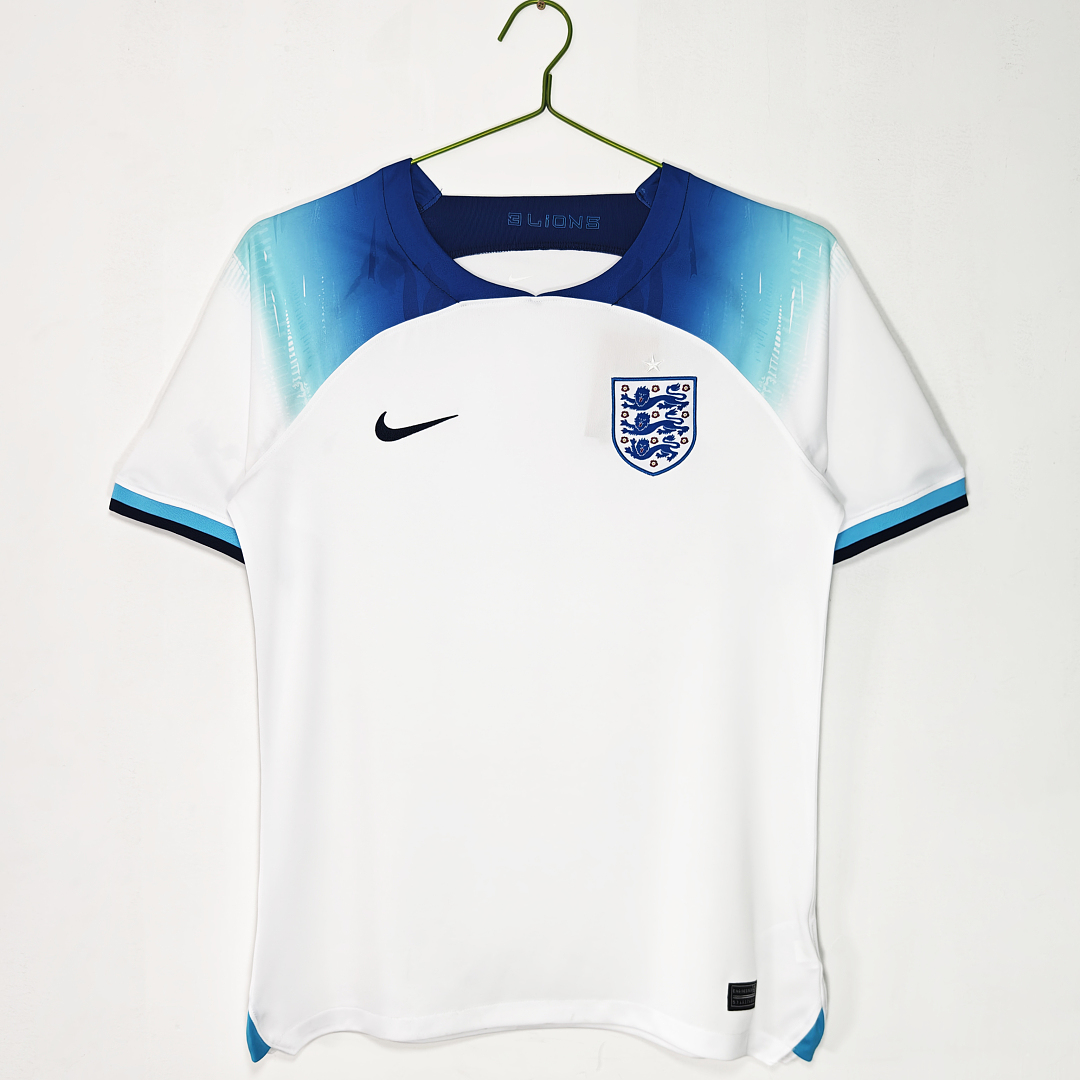 England Retro Shirt 2022 Home — photo 1