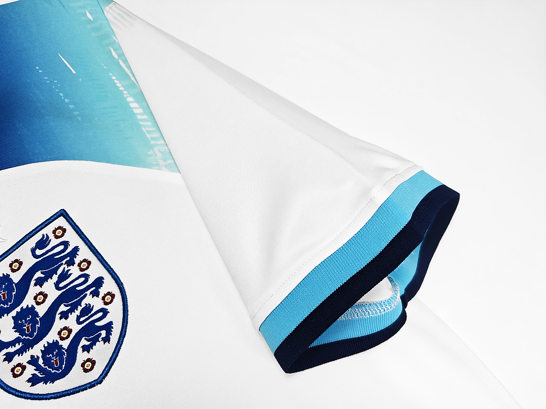 England Retro Shirt 2022 Home — photo 2