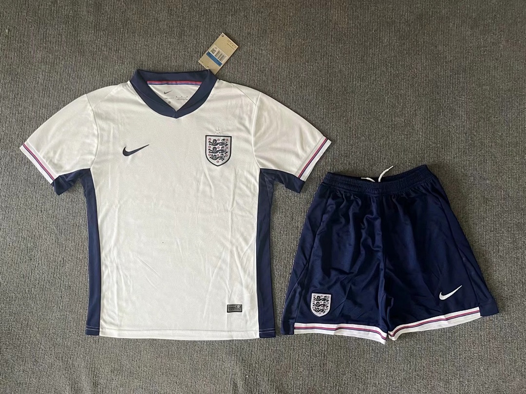 England Home Kit for Adult 2024/25 — photo 1