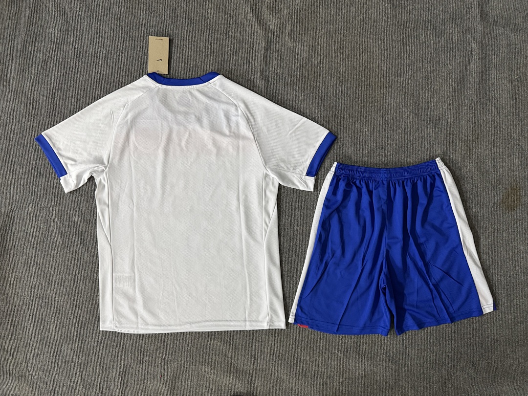 England Home Kit for Adult 2025/26 — photo 2