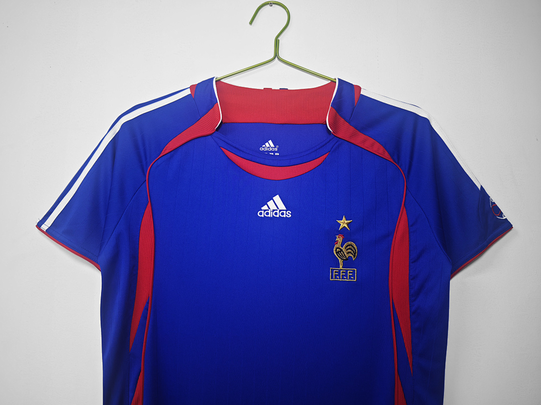 France Retro Shirt 2006 Home — photo 3