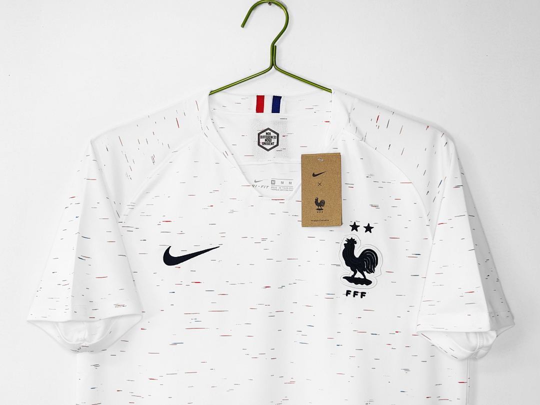 France Retro Shirt 2018 Away — photo 3