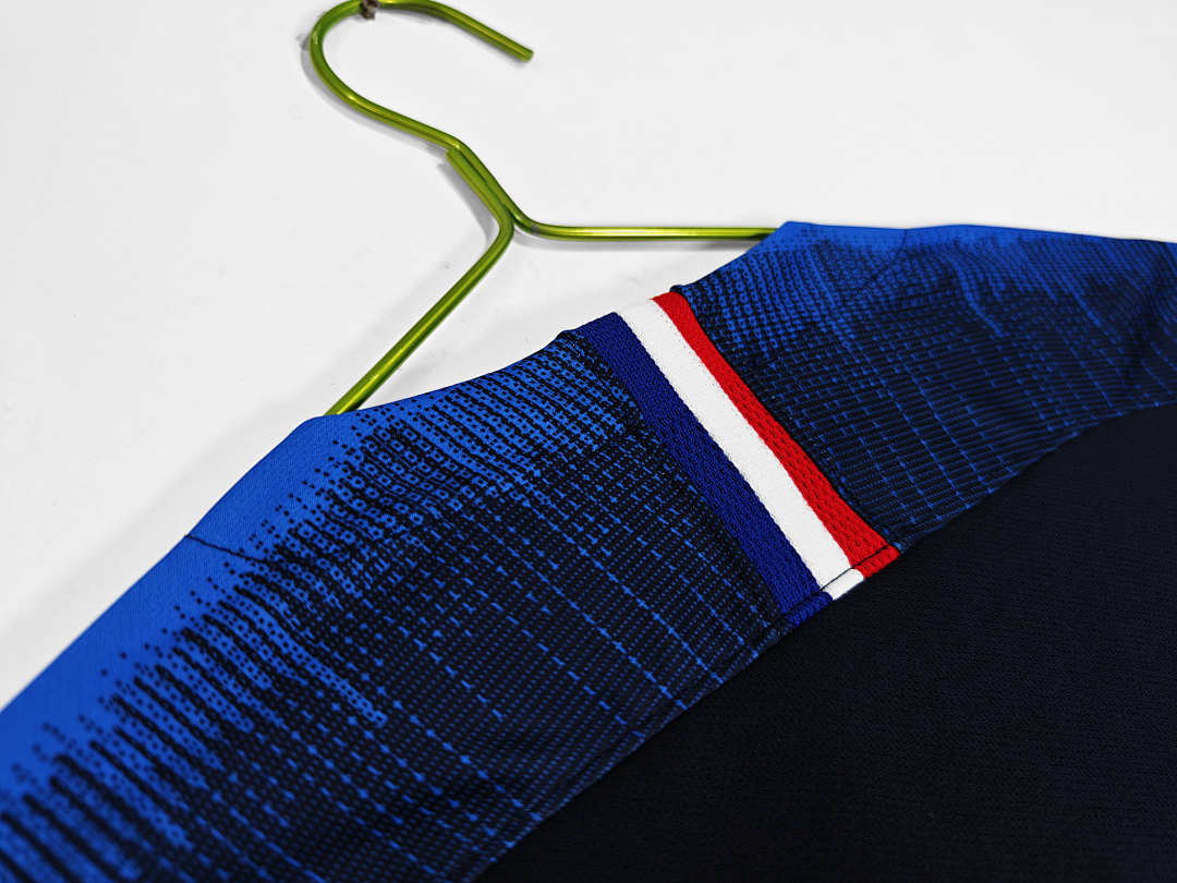 France Retro Shirt 2018 Home Long Sleeve — photo 3