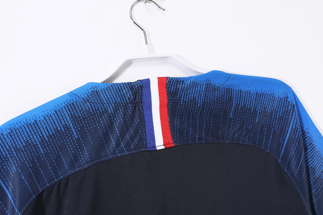 France Retro Shirt 2018 Home — photo 2