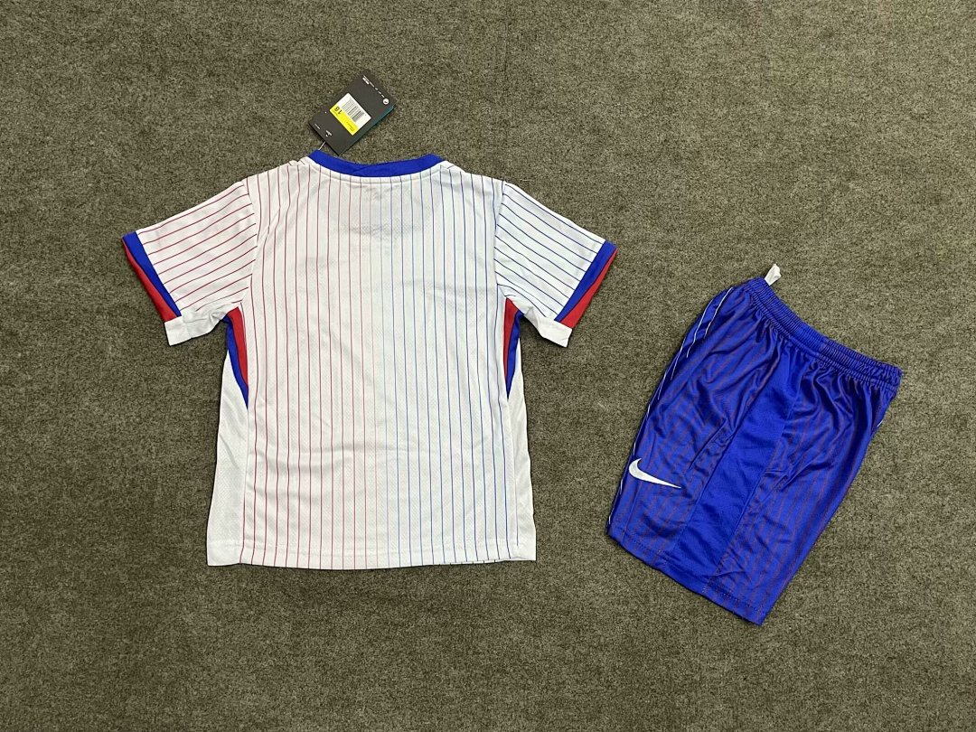 France Away Kit for Kids 2024/25 — photo 2