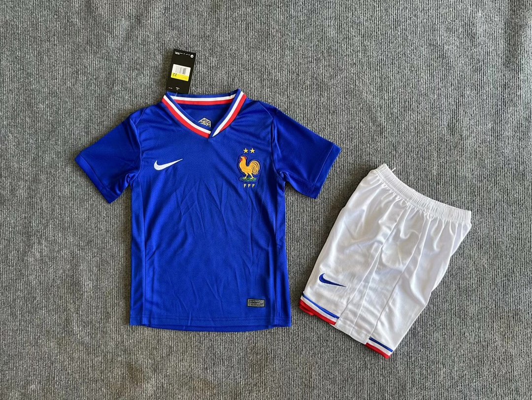 France Home Kit for Kids 2024/25 — photo 1