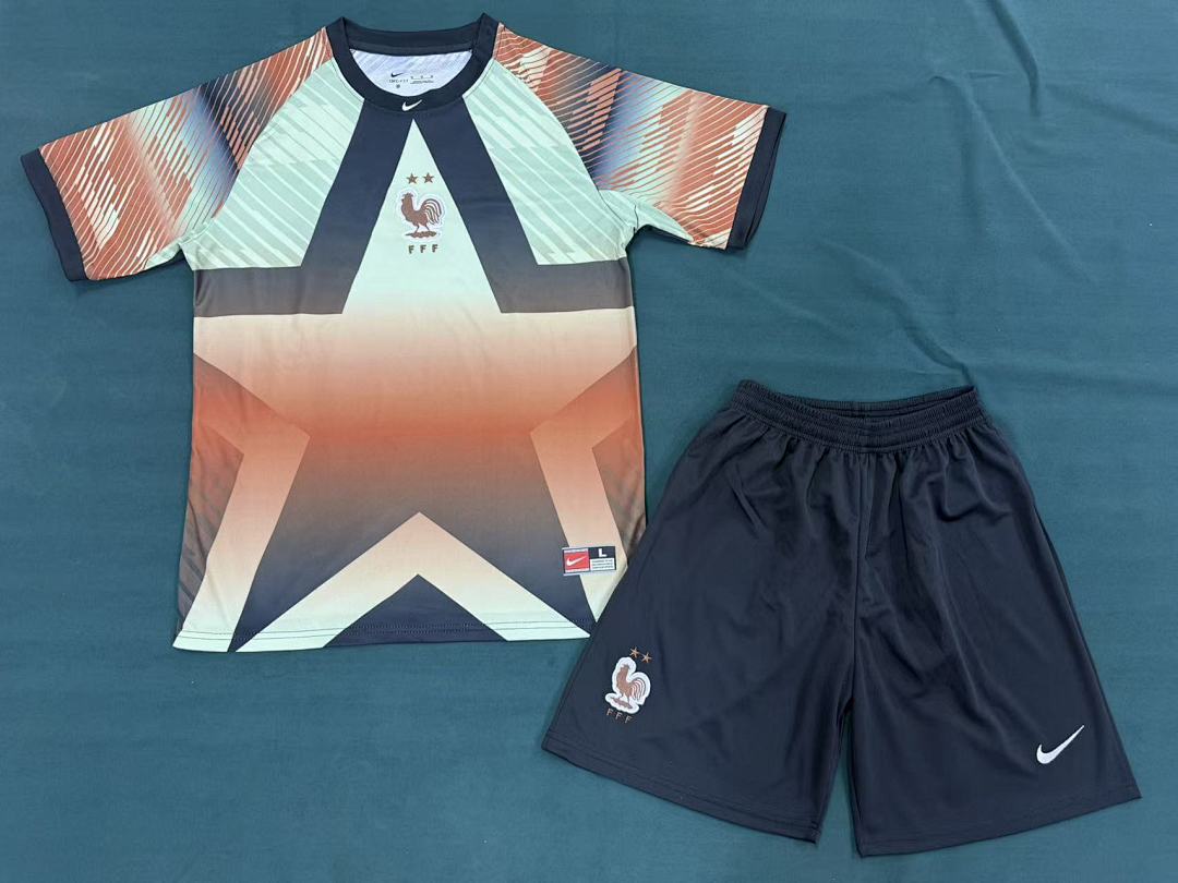 France Training Kit for Adult — photo 1