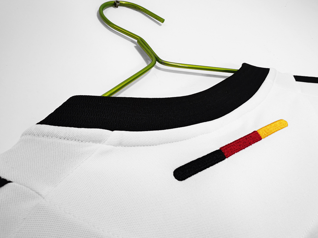 Germany Retro Shirt 2002/03 Home — photo 4