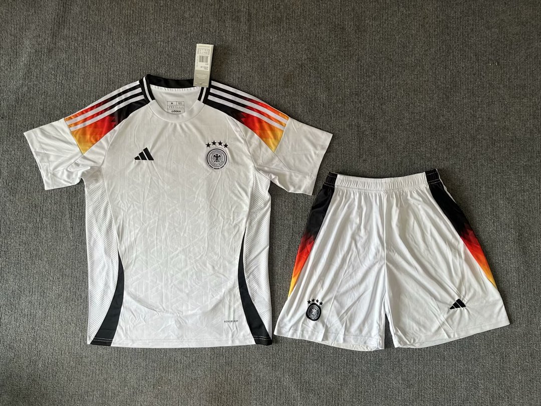 Germany Home Kit for Adult 2024/25 — photo 1