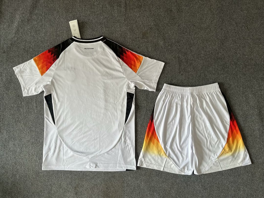Germany Home Kit for Adult 2024/25 — photo 2